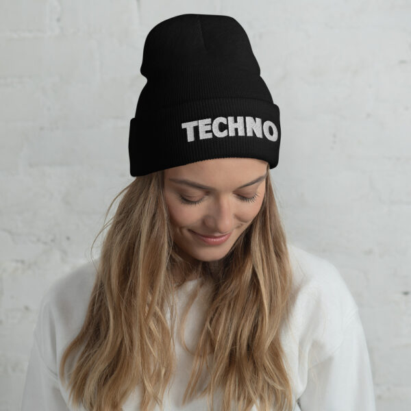 Bonnet techno