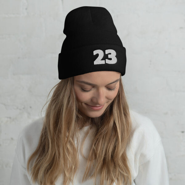 Bonnet 23
