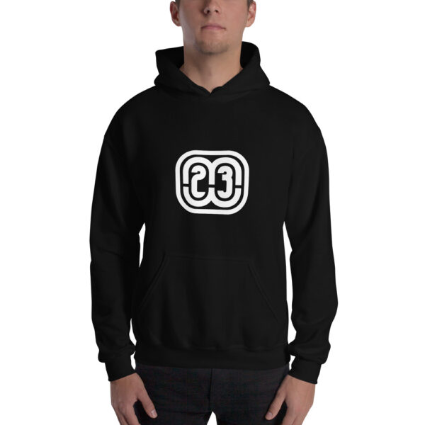 Sweat à capuche 23